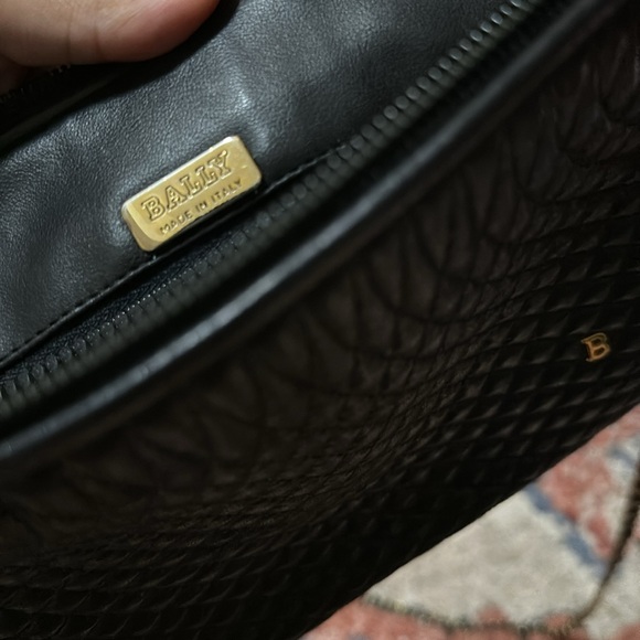 Vintage BALLY Purse - Picture 6 of 6